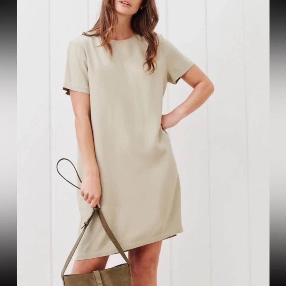 Jenni Kayne Palmer Crepe T-Shirt Dress in Willow Size Small
